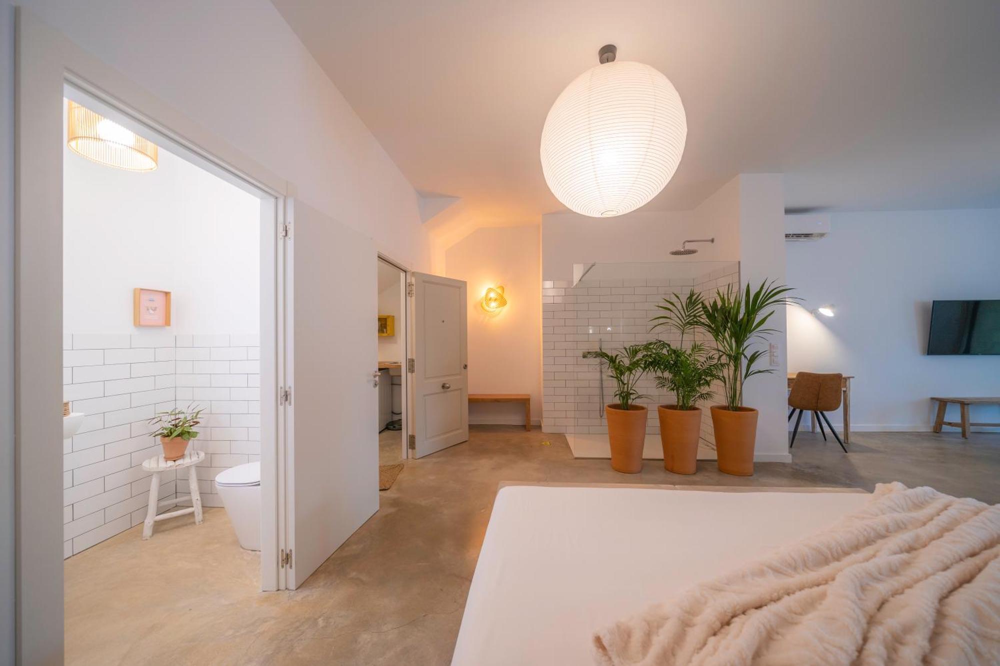 菲格拉斯Loft Con Piscina Climatizada De Agua Salada Y Parking En El Centro De Figueres公寓 客房 照片